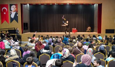 Esenyurtlu çocuklar ara tatil şenliğinde doyasıya eğlendi