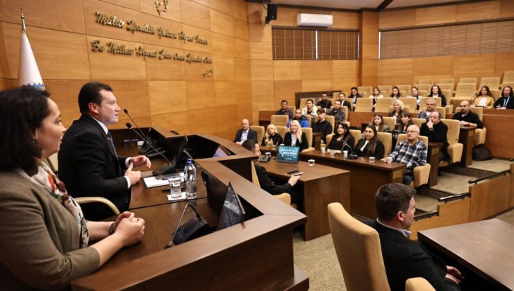 Başkan Balcıoğlu, Belediye Eğitimcileriyle Bir Araya Geldi