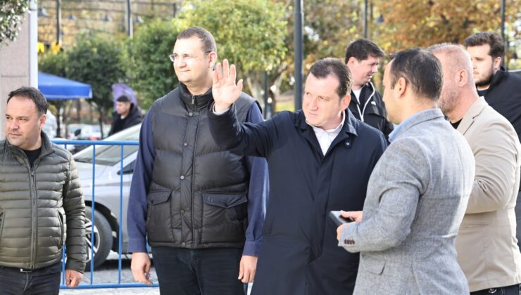 Başkan Balcıoğlu, Yoğurtçu Heykeli Meydanı’ndaki Yenileme Çalışmalarını İnceledi