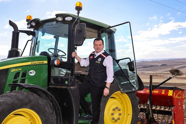 Silivri Belediyesi 360 Dekarlık Arazide Buğday Ekimi Başlattı