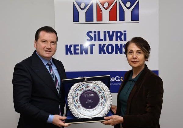 Başkan Balcıoğlu, Silivri Kent Konseyi Başkanı Nursel Erel’i Ziyaret Etti