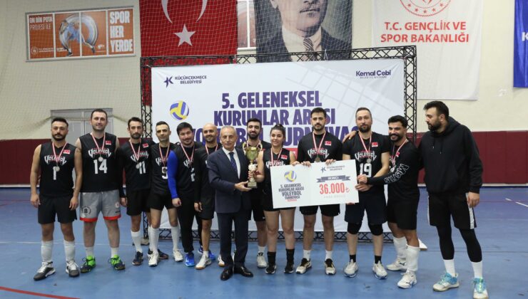 Voleybol Turnuvası’na 624 sporcunun performansı damga vurdu