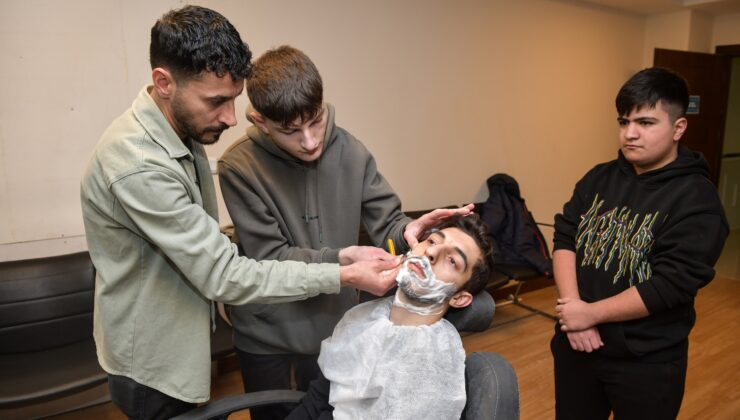 Genç işsizlik sorunu mesleki eğitim ile çözülüyor