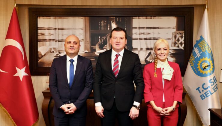 Başkan Balcıoğlu, Silivri Halkbank E5 şubesi yöneticilerini makamında ağırladı