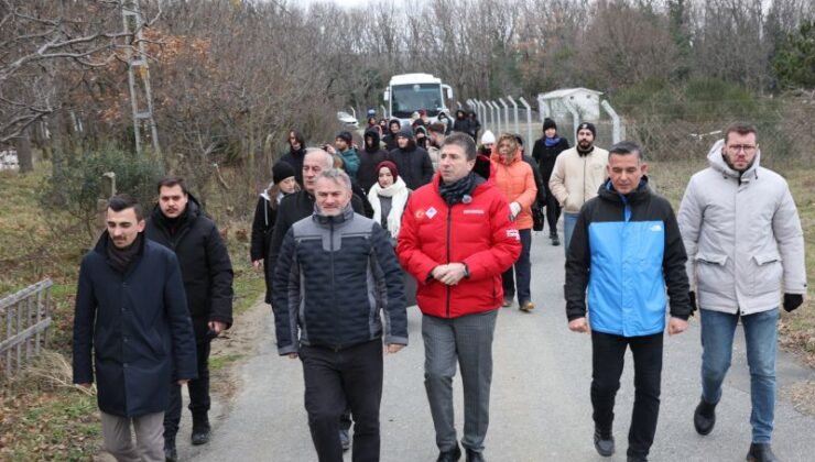 Başkan Güzel, Akademisyenler ve Öğrenciler Yalıköy İçin Sahada