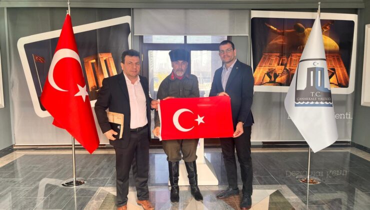 Avcılar’dan yola çıkan Türk bayrağı Çanakkale’ye ulaştı