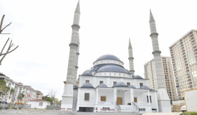 Yıllardır Atıl Bırakılan Yeşilkent Camii, Kadir Gecesi’nde İbadete Açılıyor