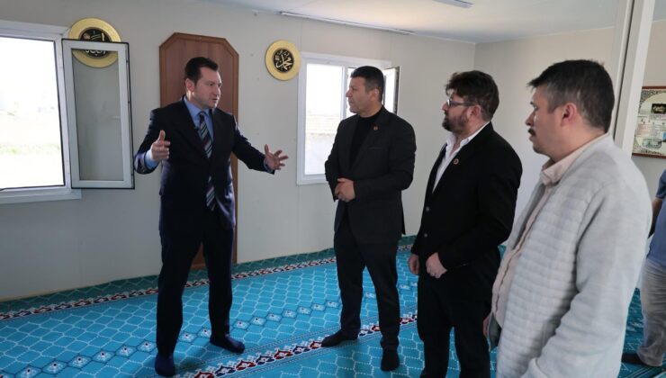 Başkan Balcıoğlu, Gazitepe Camii’nde İncelemelerde Bulundu