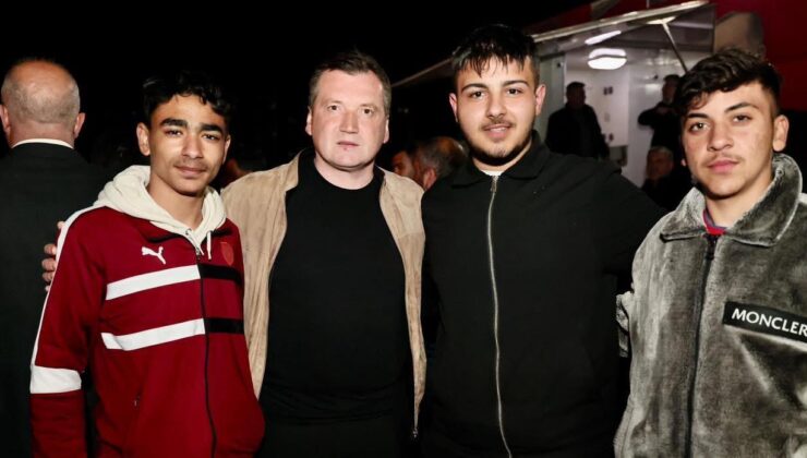 Başkan Balcıoğlu, Alibey Kapalı Spor Salonu’nu ziyaret etti