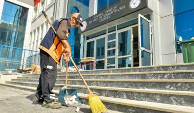 Başkan Vekili Aksoy Eğitime Yönelik Desteklerini Sürdürüyor