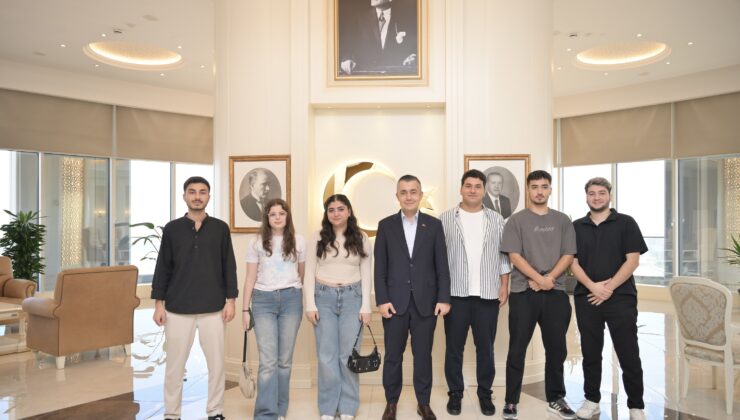 YKS’de Dereceye Giren Öğrencilere Esenyurt Belediyesi’nden İtalya Ödülü