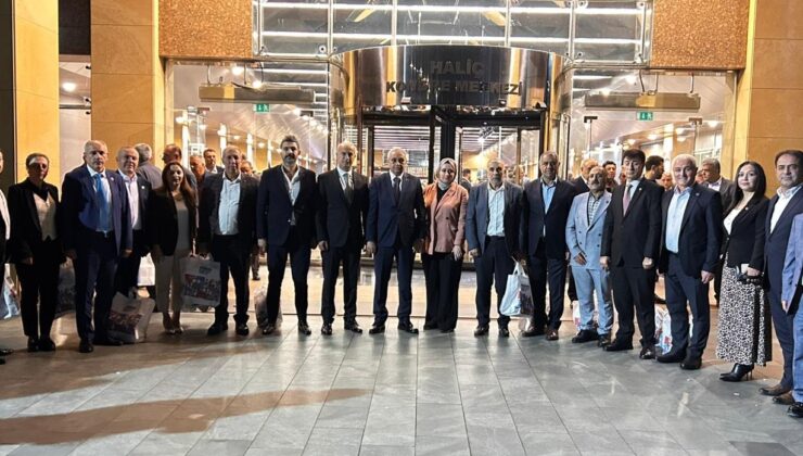 AK Parti İstanbul’dan Muhtarlar Günü’ne özel buluşma