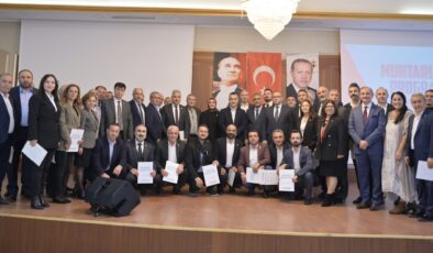 Başkan Vekili Aksoy Muhtarlarla Bir Araya Geldi